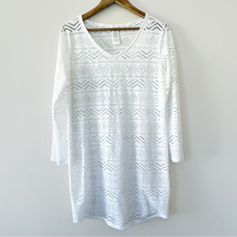L.L. Bean White Textured Beach Dress/Cover Up Size Medium LIKE NEW